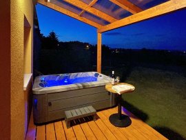 Apartmán(y) Hořičky - pokoj 8 k pronájmu, Broumovsko a Náchodsko