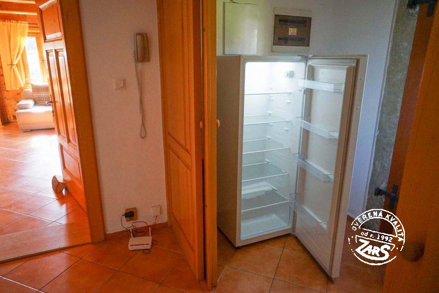 Dtuhá lednice Roubenka Pod horou Luž k pronájmu, České Švýcarsko a Lužické hory