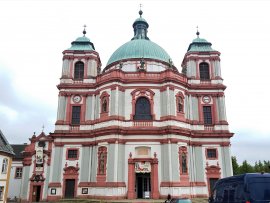 Foto Bazilika minor sv. Vavřince a sv. Zdislavy Jablonné
