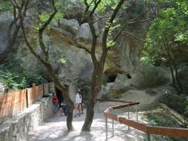 Foto Naučná stezka a jeskyně Turold - Mikulov
