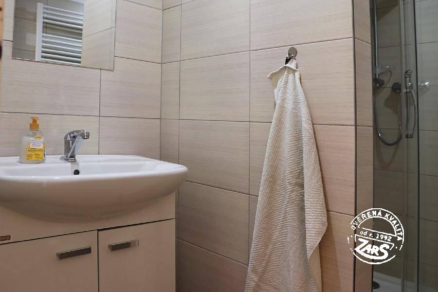Chalupa Trojanovice - koupelna velký apartmán Chalupa Trojanovice k pronájmu, Beskydy a Valašsko