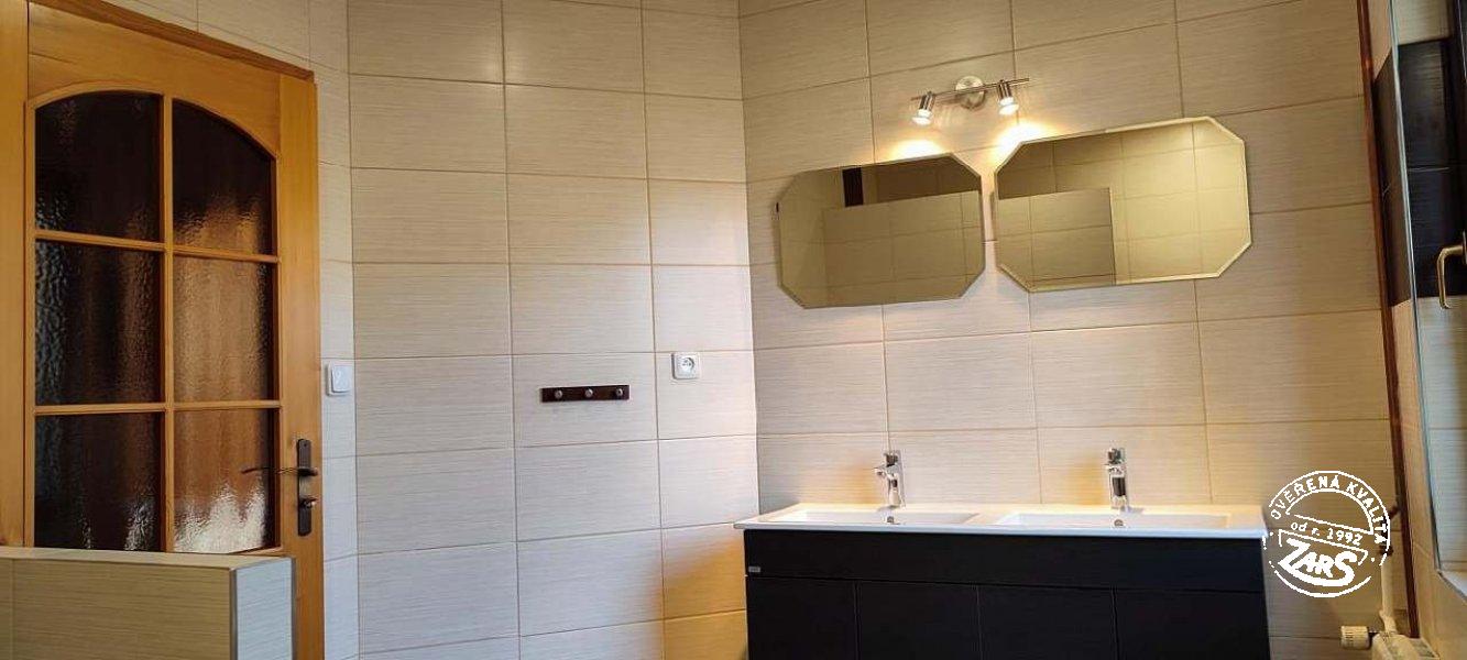 Chalupa Trojanovice - koupelna velký apartmán Chalupa Trojanovice k pronájmu, Beskydy a Valašsko