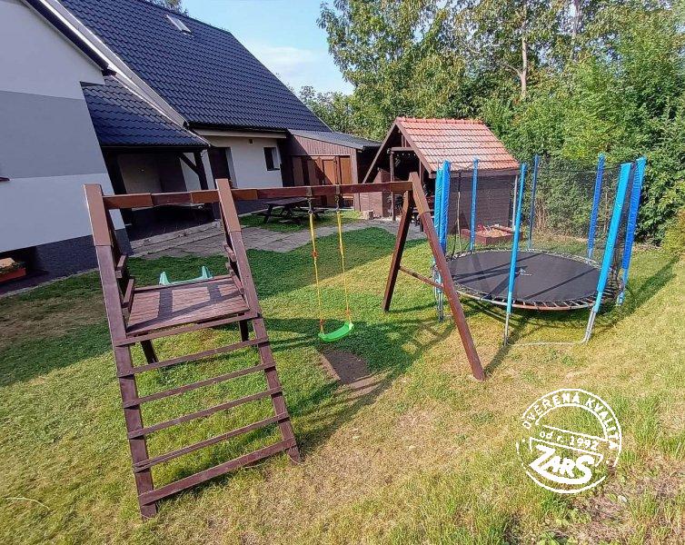 Chalupa Trojanovice - dětské hřiště Chalupa Trojanovice k pronájmu, Beskydy a Valašsko