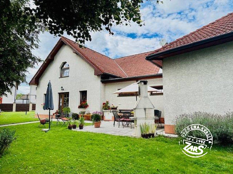 Chalupa Pod Hradiskem se zahradou Chalupa Pod Hradiskem k pronájmu, Vysočina