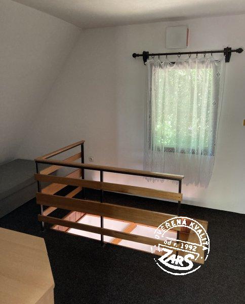 Chata Nad Lužnicí Chata Nad Lužnicí k pronájmu, Orlík a Táborsko