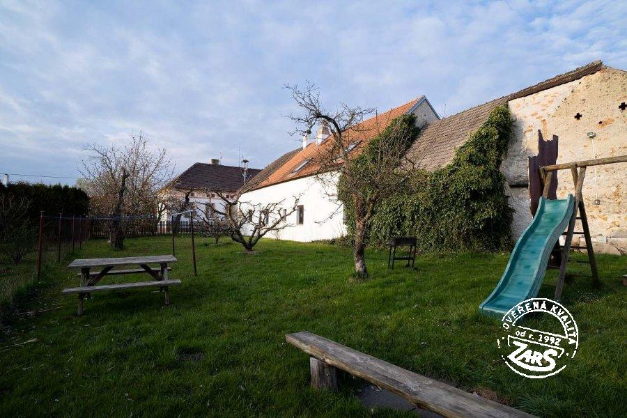 Chalupa Vlkov nad Lužnicí Chalupa Vlkov nad Lužnicí k pronájmu, Českobudějovicko a Třeboňsko