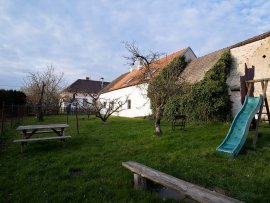 Chalupa Vlkov nad Lužnicí k pronájmu, Českobudějovicko a Třeboňsko