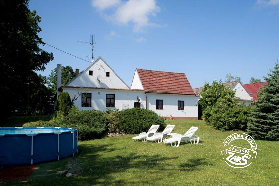 Apartmán(y) U Třeboně B 5lůžkový Apartmán(y) U Třeboně B 5lůžkový k pronájmu, Českobudějovicko a Třeboňsko