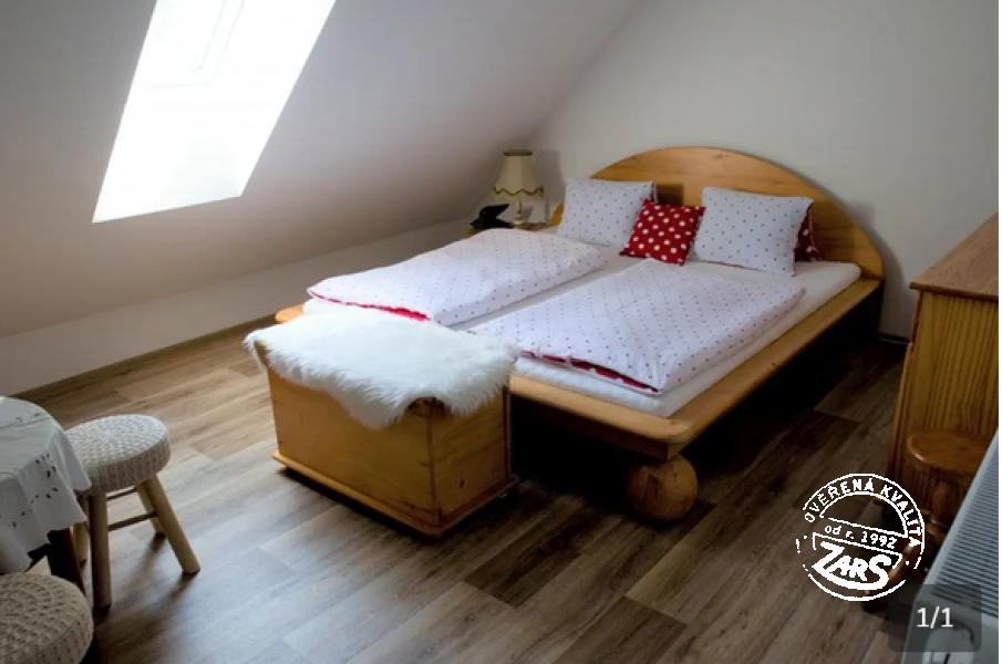 Apartmán(y) U Třeboně B 5lůžkový Apartmán(y) U Třeboně B 5lůžkový k pronájmu, Českobudějovicko a Třeboňsko